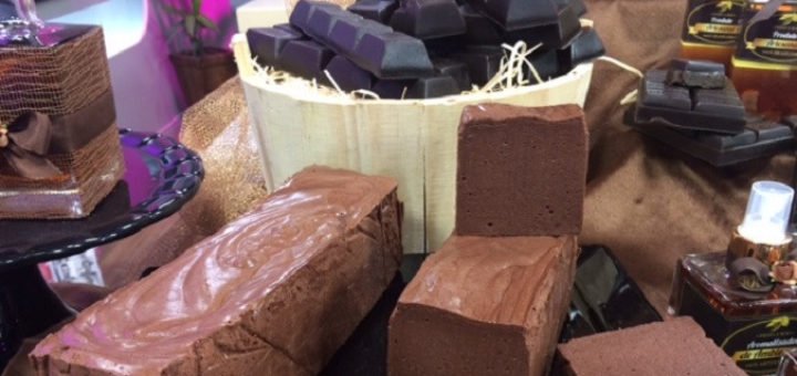 COMO FAZER SABONETES ARTESANAIS DE CHOCOLATE