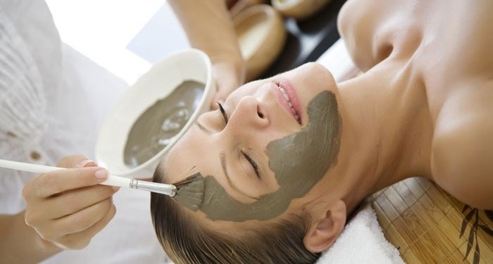 Como Fazer Máscara de Limpeza com Argila Sulfurosa