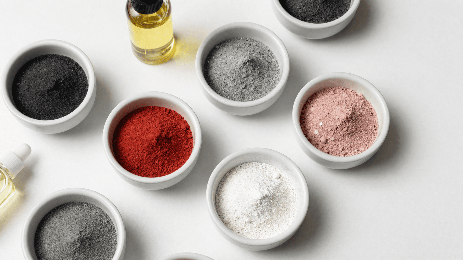 Argilas cosmeticas em po (preta, cinza, vermelha e dolomita) com oleos vegetais para o sabonete cold process